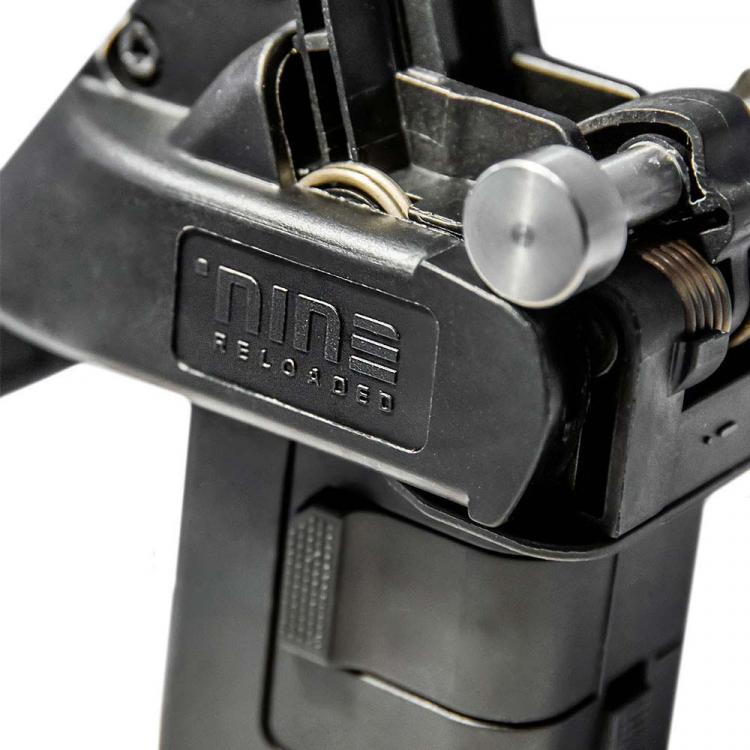 NINE RELOADED MAG SPEEDLOADER