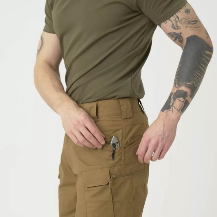 Helikon-Tex UTS Shorts 11" – Robuste Tactical Shorts aus PolyCotton Ripstop für Sommer & Einsatz