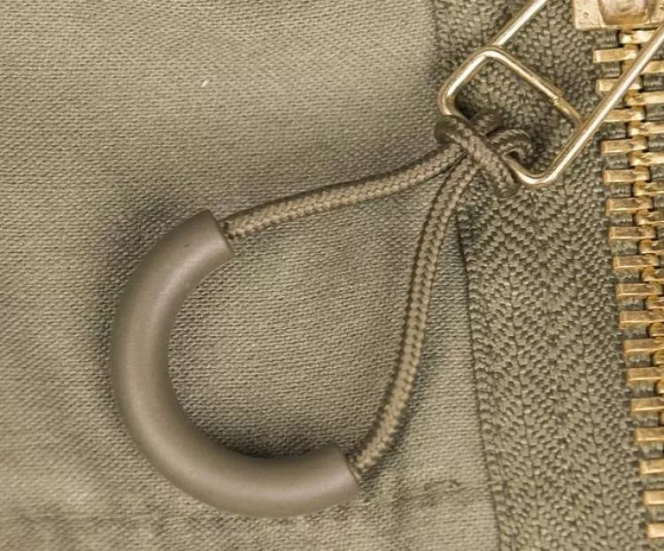 2 STÜCK RING-PULL ZIPPER OLIVE 2 STÜCK RING-PULL ZIPPER OLIVE