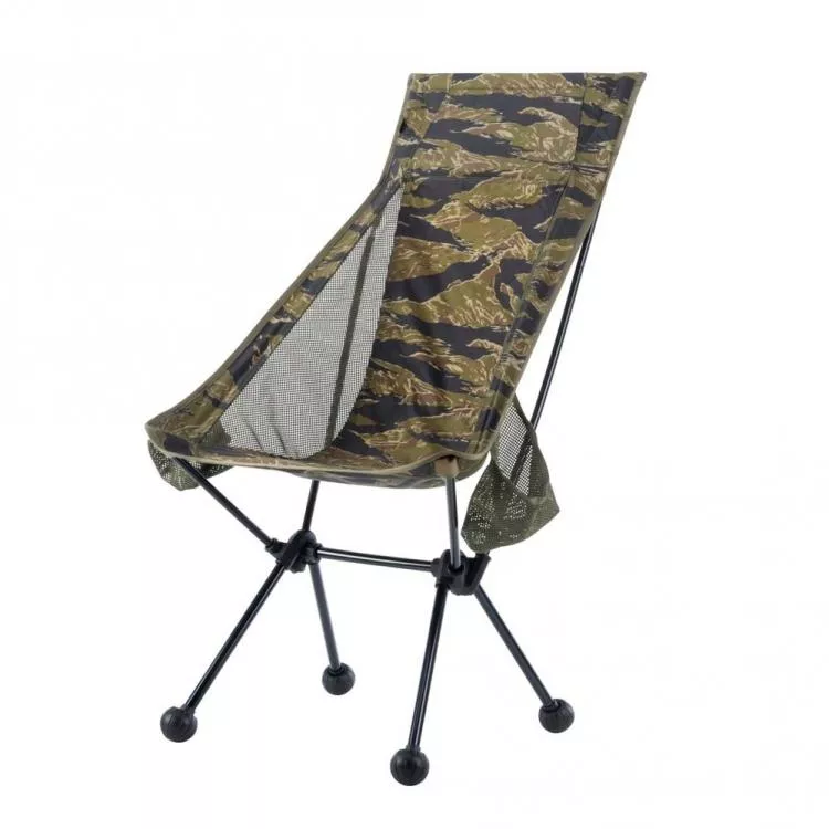 HELIKON-TEX TRAVELER ENLARGED LIGHTWEIGHT CHAIR TIGER STRIPE CAMO HELIKON-TEX TRAVELER ENLARGED LIGHTWEIGHT CHAIR TIGER STRIPE CAMO