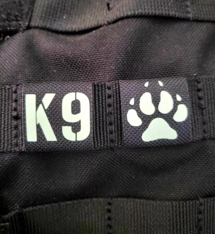 NightStripes K9 HUNDEFÜHRER EDITION OLIVE NightStripes K9 HUNDEFÜHRER EDITION OLIVE