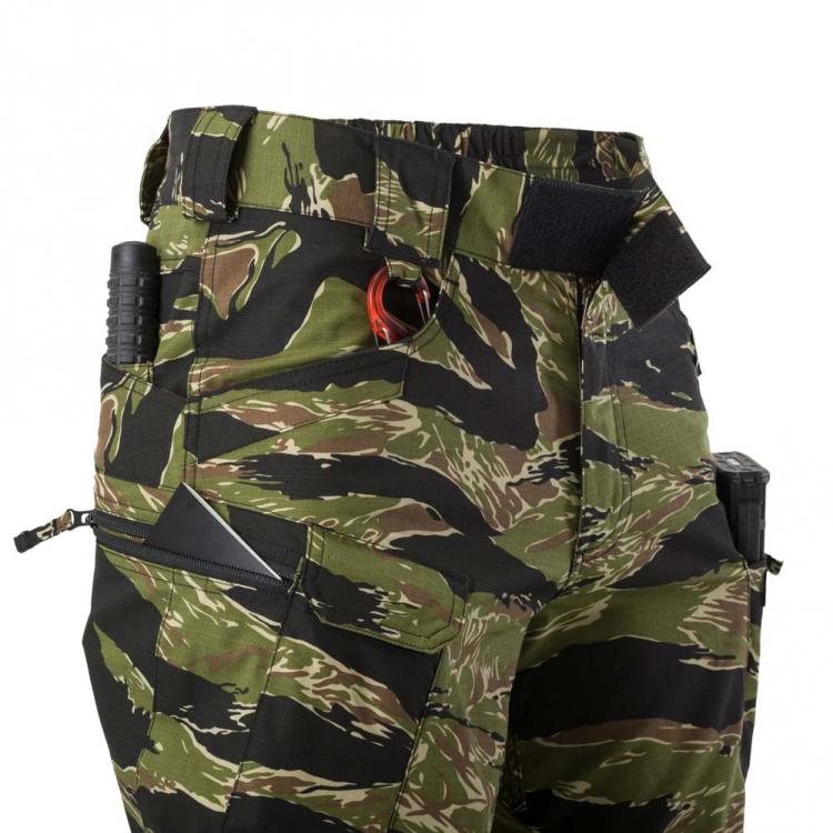 HELIKON TEX UTP SHORT TIGER STRIPE 11" CAMOUFLAGE HELIKON TEX UTP SHORT TIGER STRIPE 11" CAMOUFLAGE