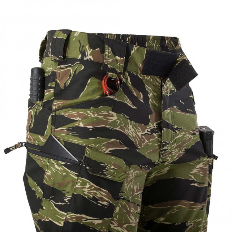 HELIKON TEX UTP SHORT TIGER STRIPE  11" CAMOUFLAGE