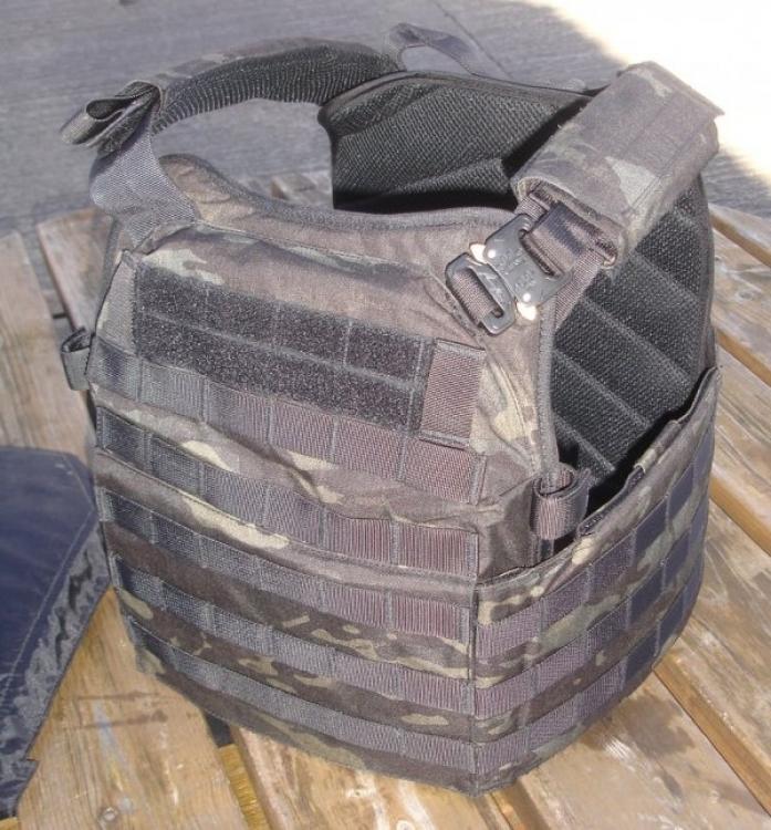 TEMPLAR ASSAULT SYSTEMS SPARTAN PLATE CARRIER TEMPLAR ASSAULT SYSTEMS SPARTAN PLATE CARRIER