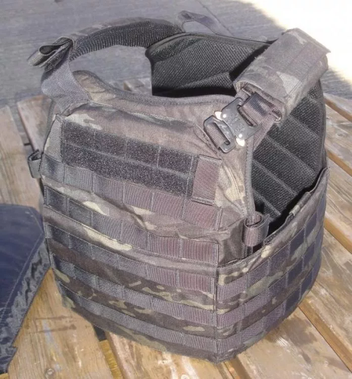TEMPLAR ASSAULT SYSTEMS SPARTAN PLATE CARRIER TEMPLAR ASSAULT SYSTEMS SPARTAN PLATE CARRIER